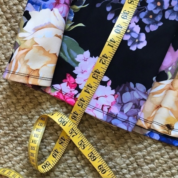 MARK Bouwer floral print dress. Plus size. - Picture 8 of 11